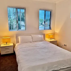 Bed & Breakfast 43 Drew Road Ardross Wa 6153